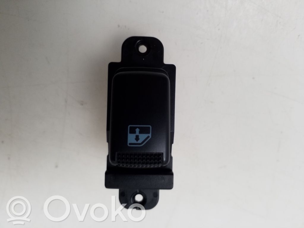 Hyundai Elantra Electric window control switch 
