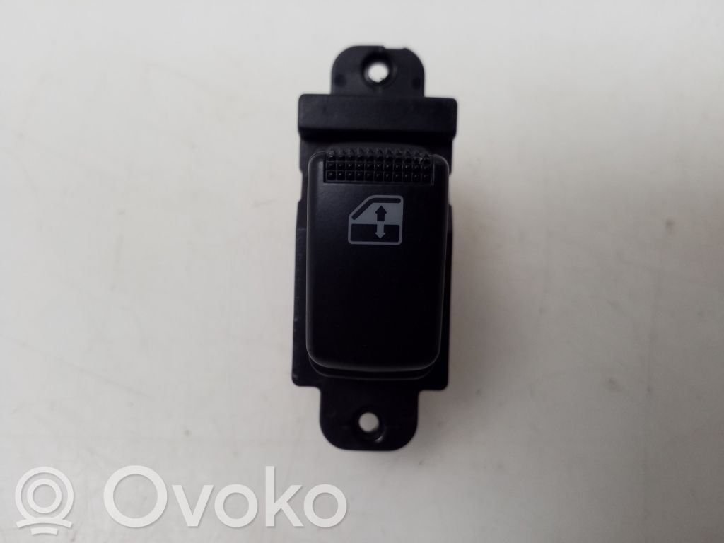 Hyundai Elantra Electric window control switch 