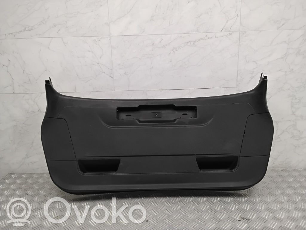 BMW 2 F45 Tailgate trim 