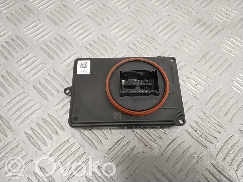 Audi A4 S4 B9 Light module LCM 