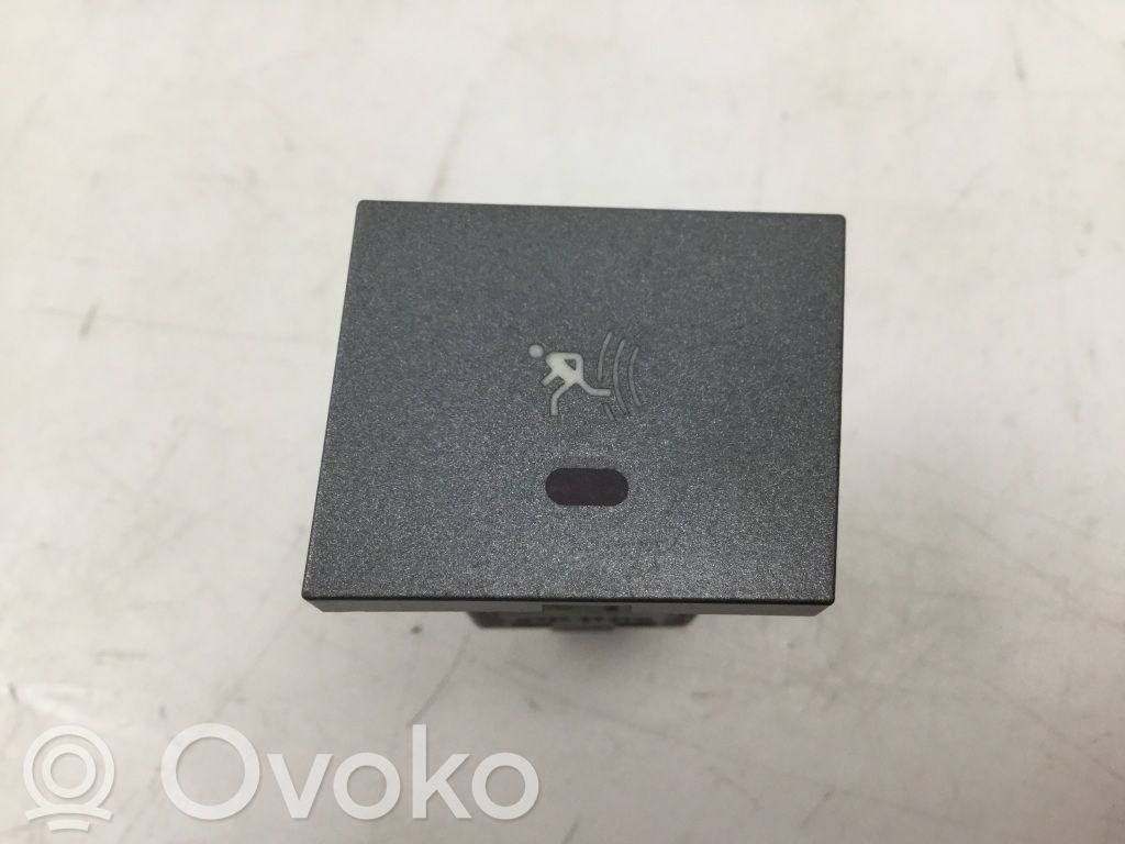 Opel Vectra C Parking (PDC) sensor switch 
