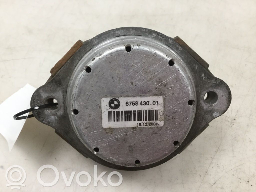 BMW X5 E53 Engine mount bracket 