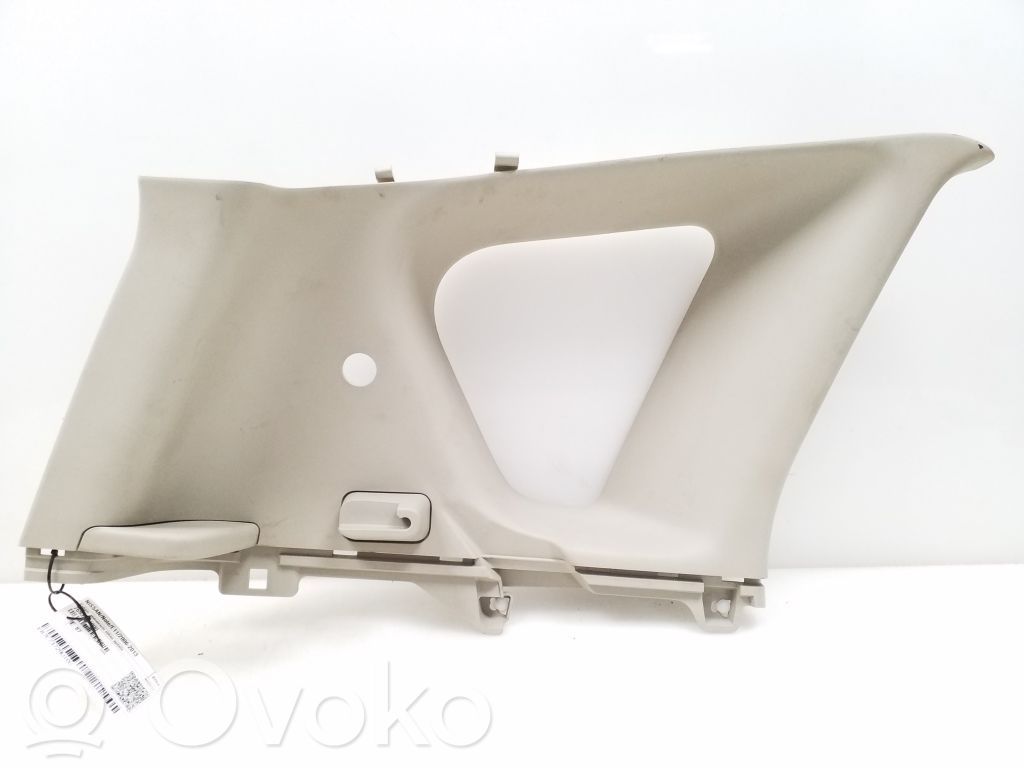 Nissan Note (E11) (D)pillar trim (top) 