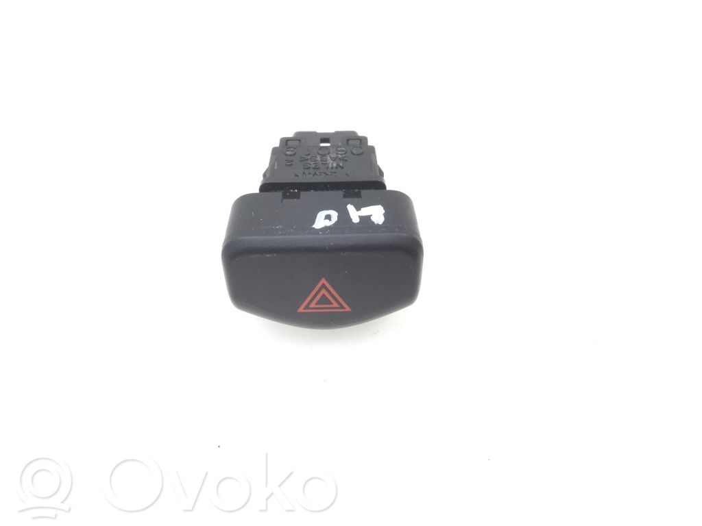 Nissan Note (E11) Botón interruptor de luz de peligro 