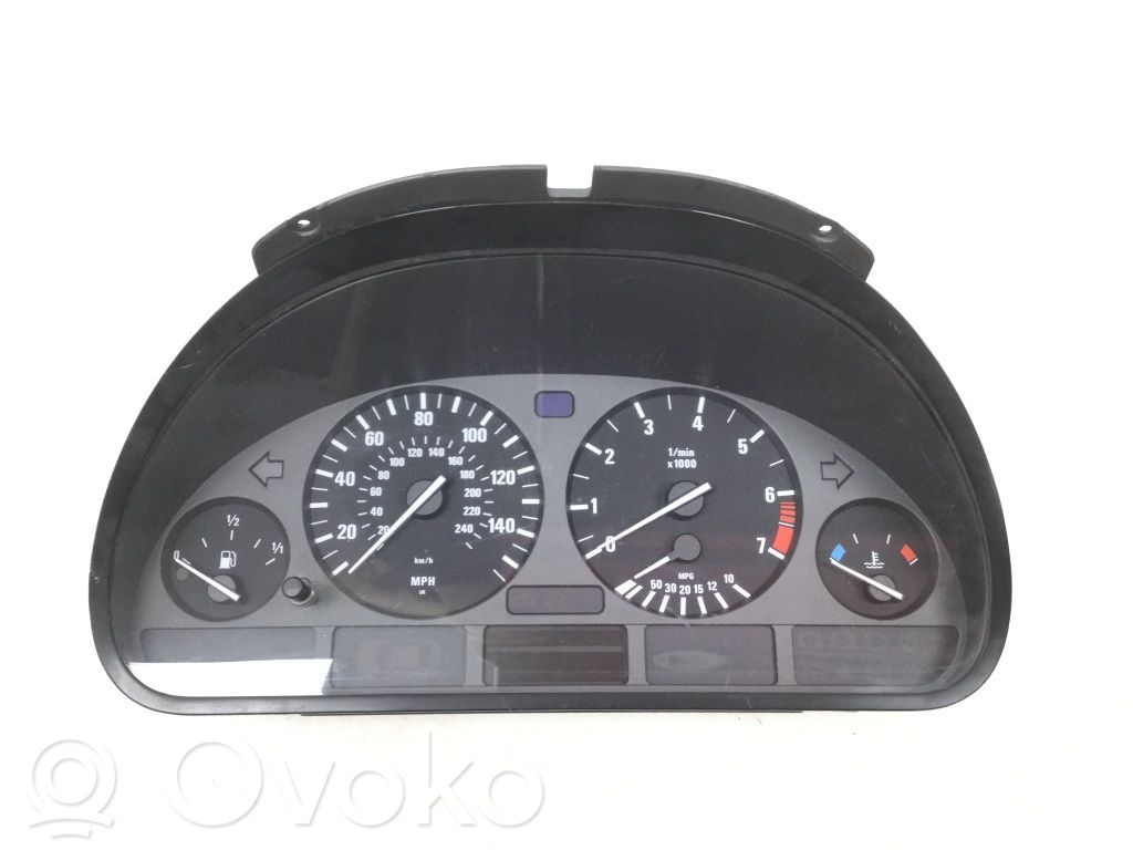 BMW 5 E39 Geschwindigkeitsmesser Cockpit 
