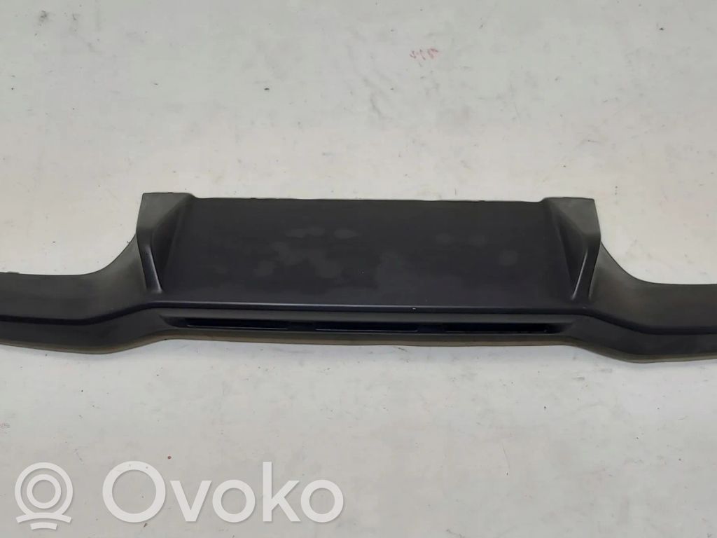 BMW M2 F87 Moldura inferior del parachoques trasero 