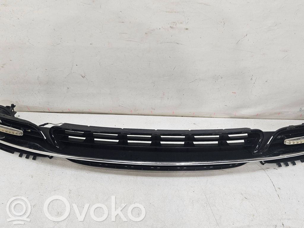 Lancia Voyager Kratka dolna zderzaka przedniego 
