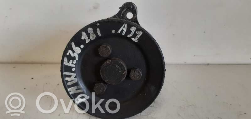 BMW 3 E36 Servopumpe 