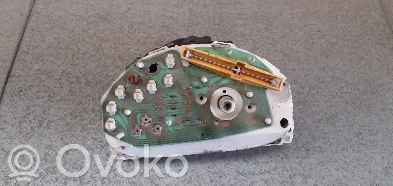 Geschwindigkeitsmesser Cockpit   97KP10841A