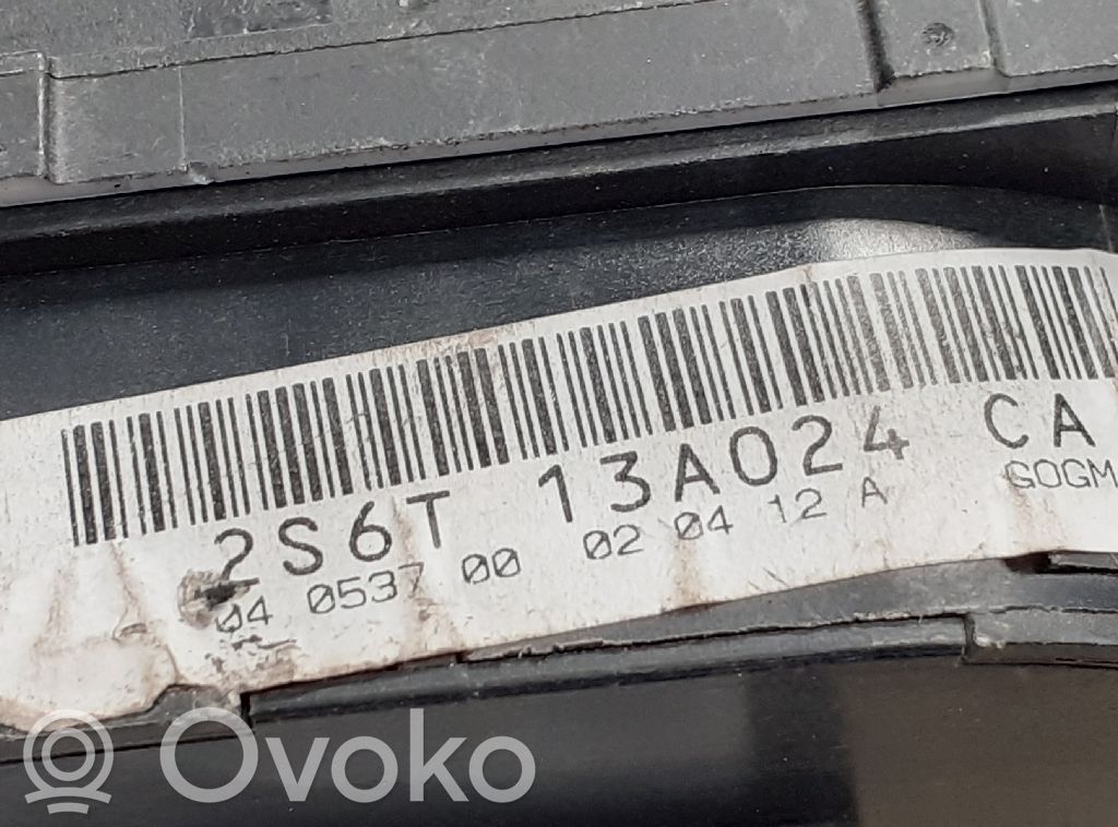 Ford Fiesta Przełącznik świateł
