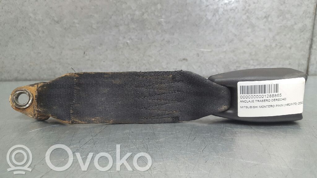 Mitsubishi Montero Bridă fixare centură de siguranță spate 