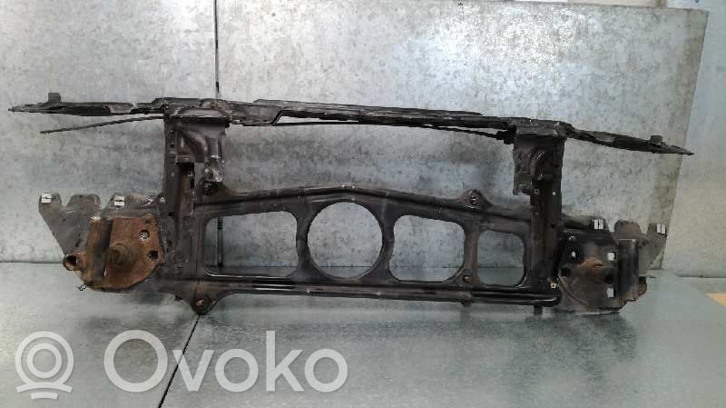 BMW 5 E39 Панель радиаторов 