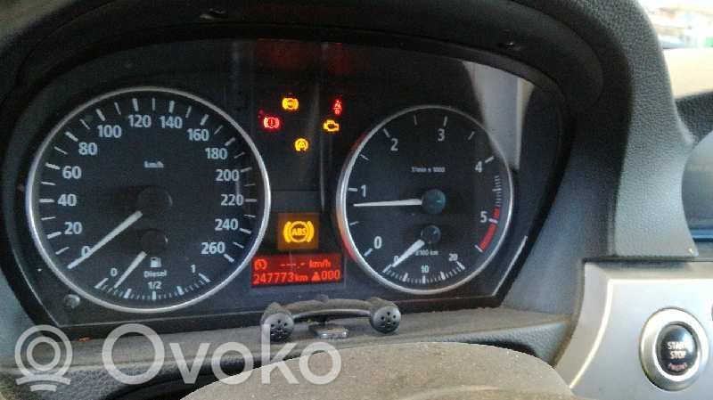 Speedometer (instrument cluster)   A2C53117691