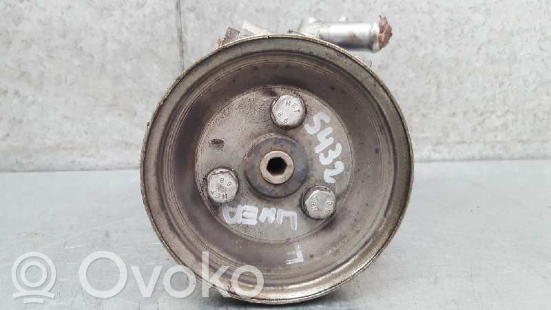 Ohjaustehostimen pumppu   00517902810