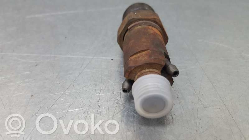 Inyector de combustible   LCR6735404