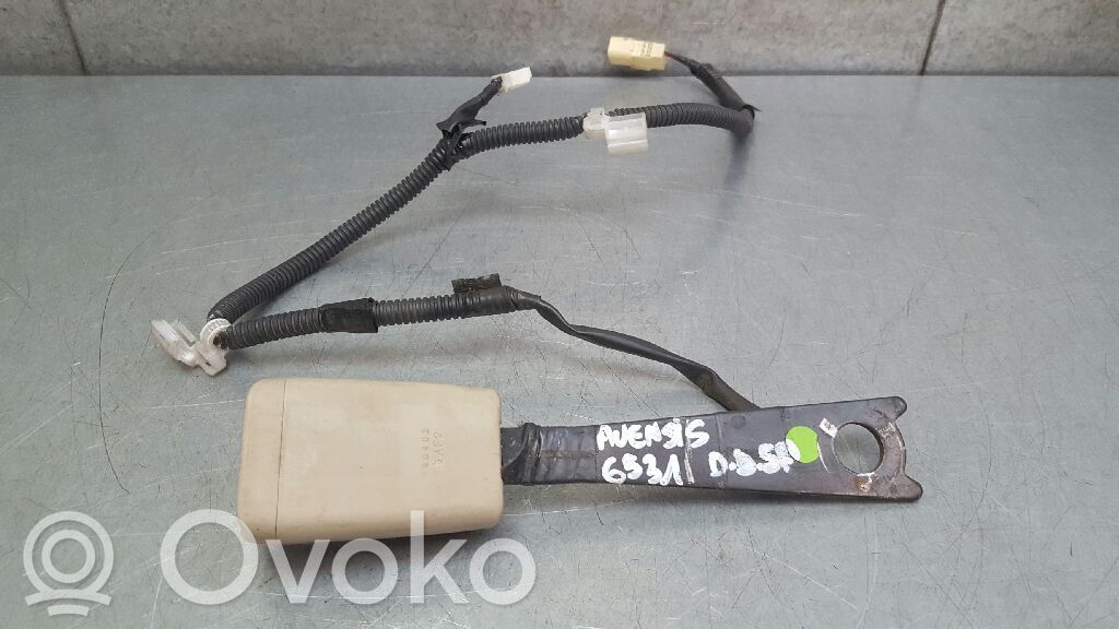 Toyota Avensis T250 Boucle de ceinture de sécurité avant 