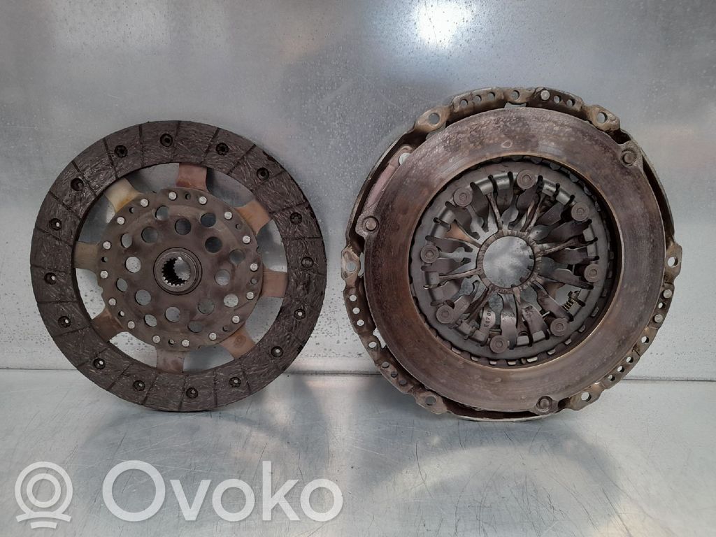 Renault Koleos I Kit d'embrayage 