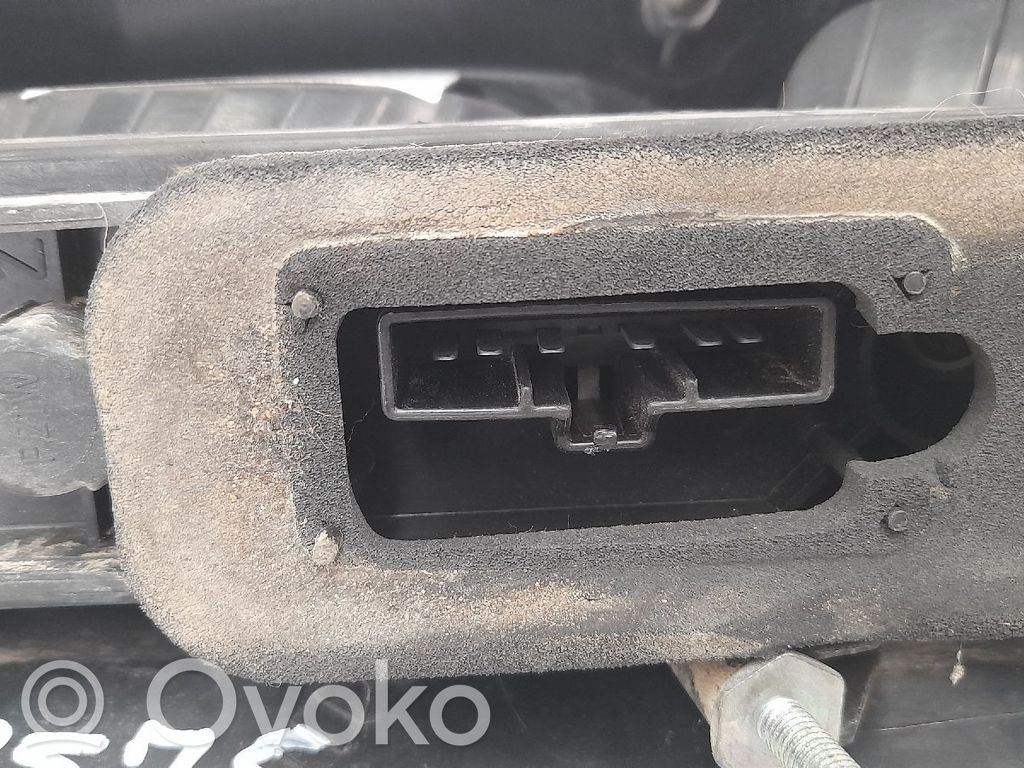 Takavalot   3M5113A603AA
