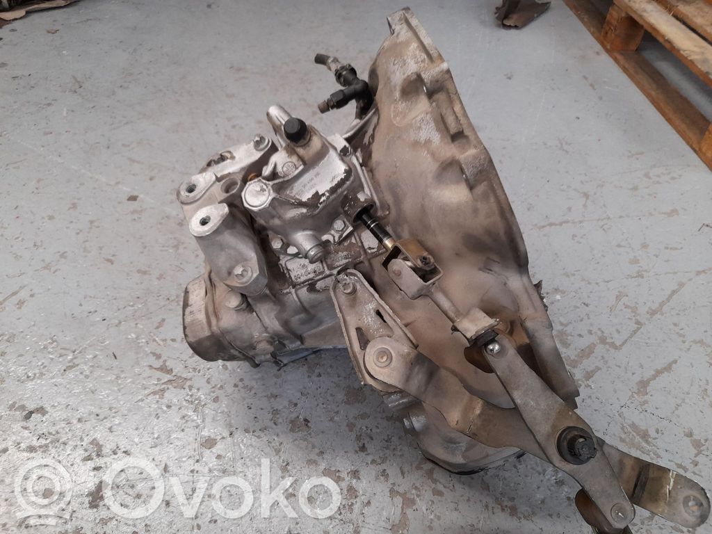 Opel Corsa C Cutie viteze manuală cu 5 trepte 