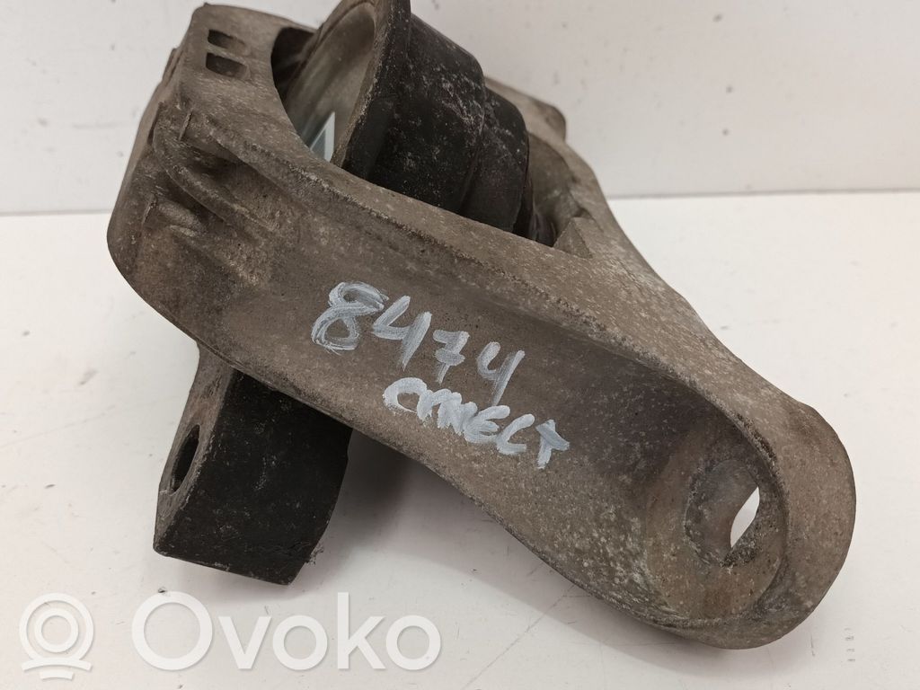 Soporte de montaje del motor