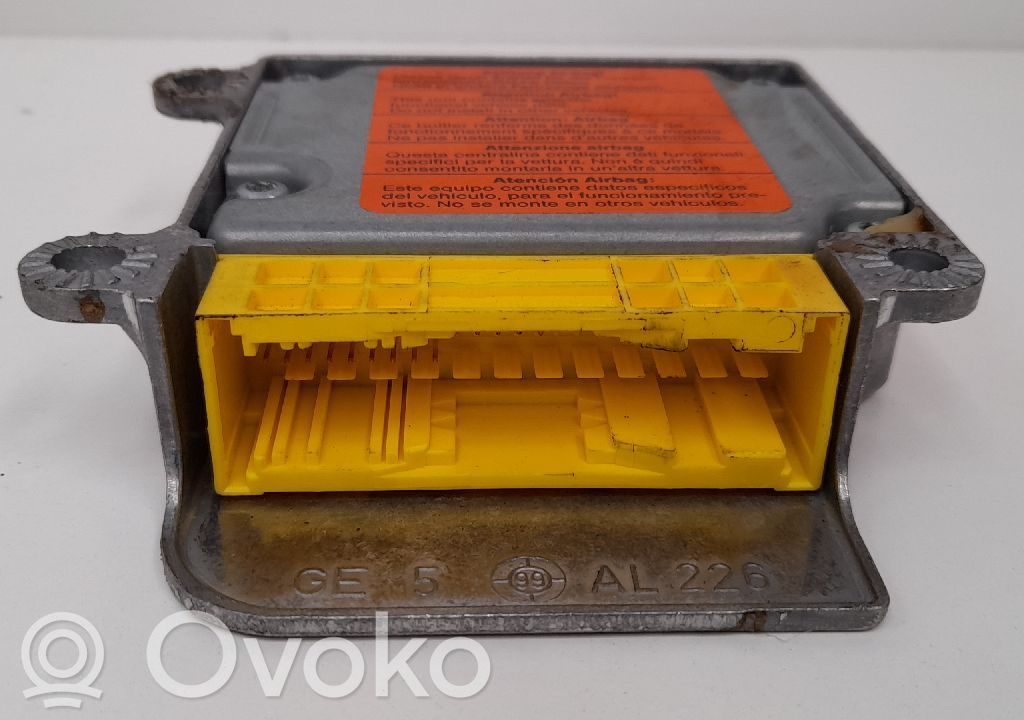 Volkswagen PASSAT B5 Unitate/modul de comandă airbaguri 