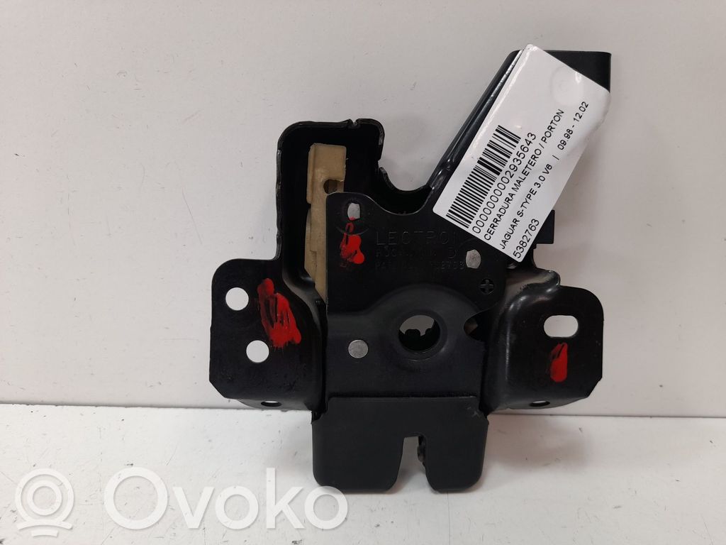 Jaguar S-Type Tailgate lock latch 