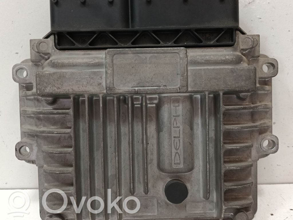 Unidad de control/módulo del motor   A6645408732