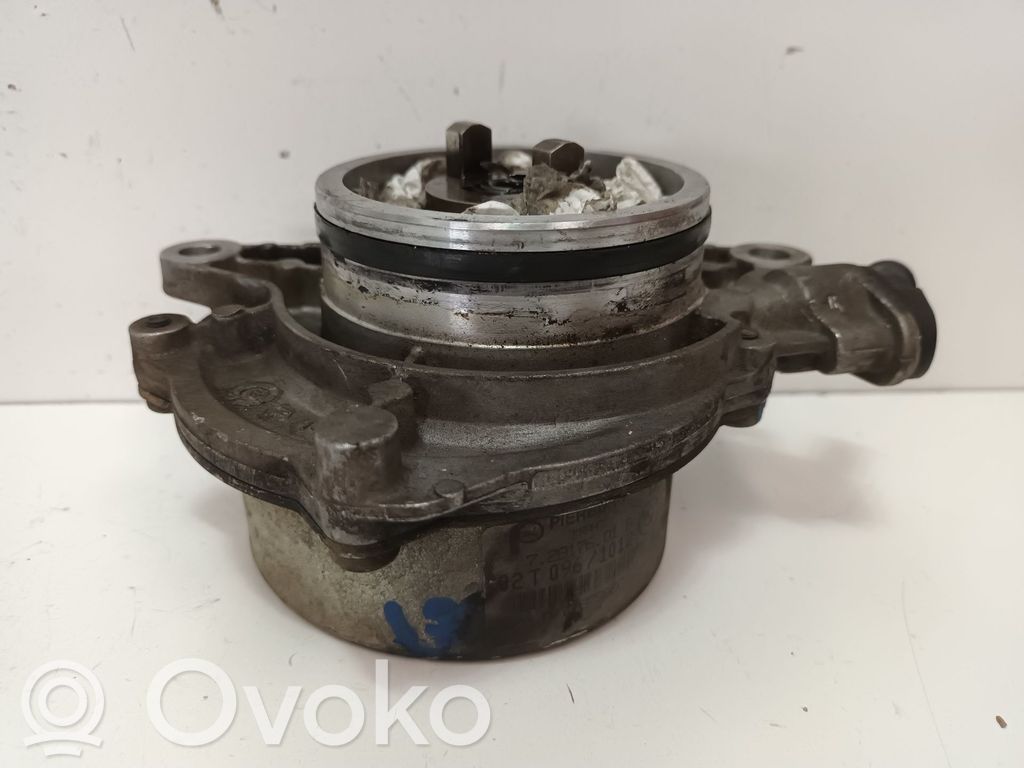 Pompe à vide   7787366C