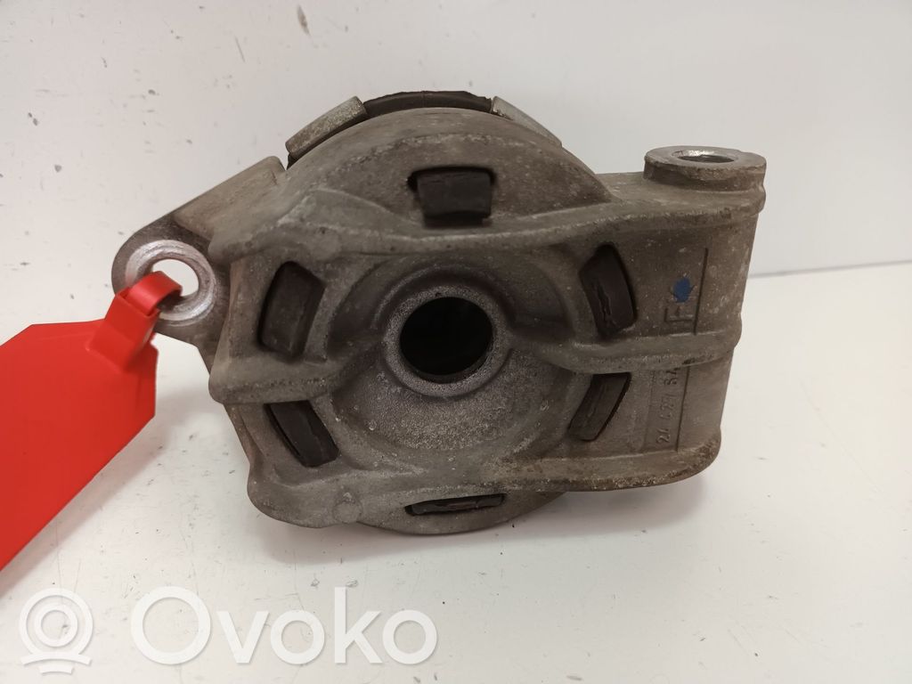Soporte de montaje del motor   24427641