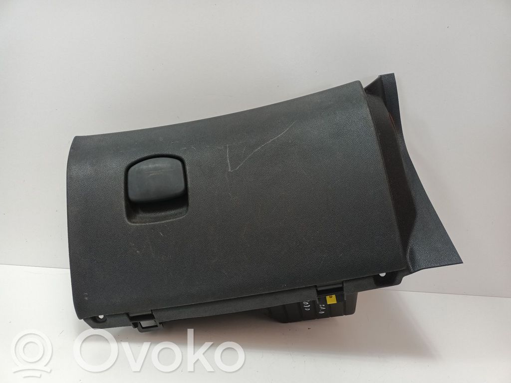 Guantera   13205097