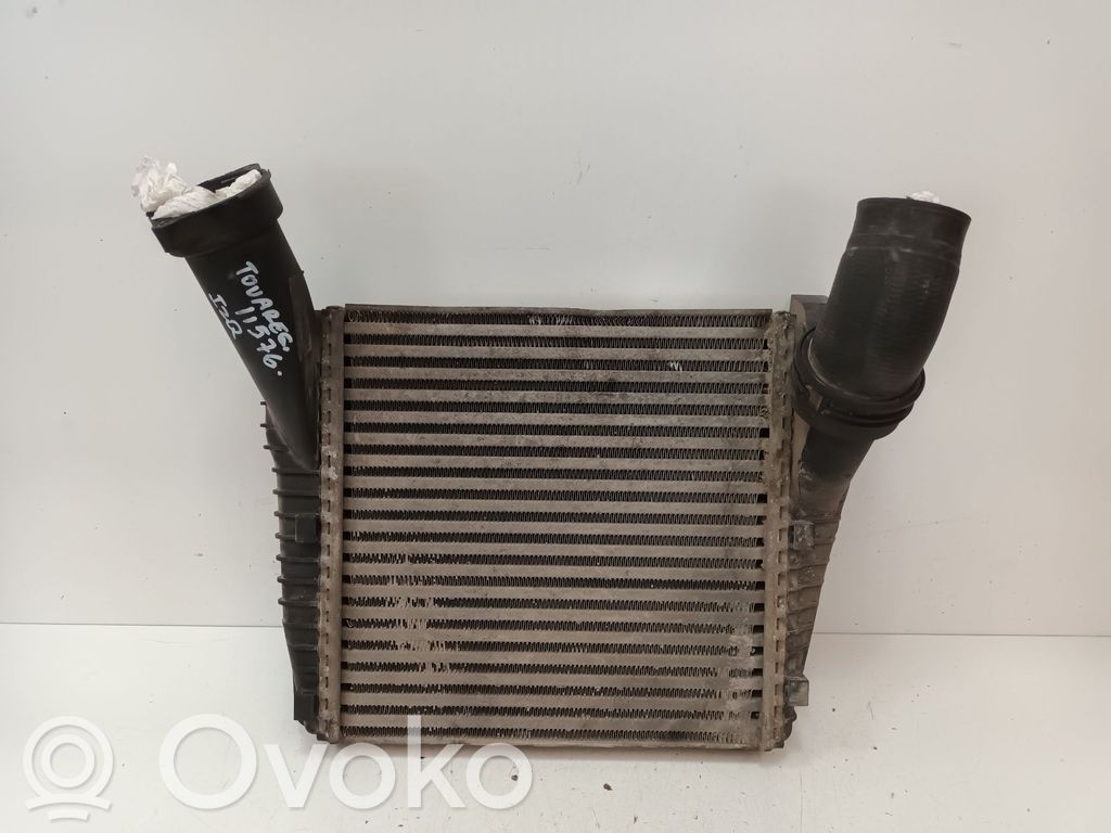 Volkswagen Touareg I Radiatore intercooler