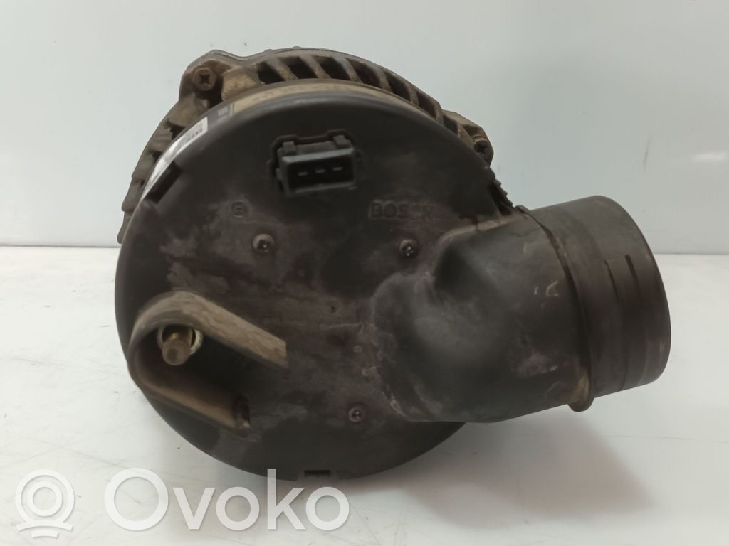 BMW 5 E39 Ģenerators 