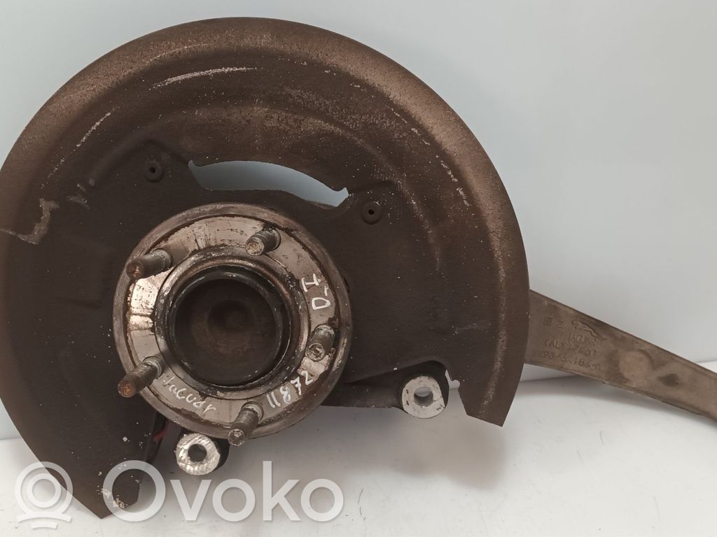 Jaguar S-Type Priekšējā riteņa rumbas vārpstas šarnīrs (stupica, capfa) 