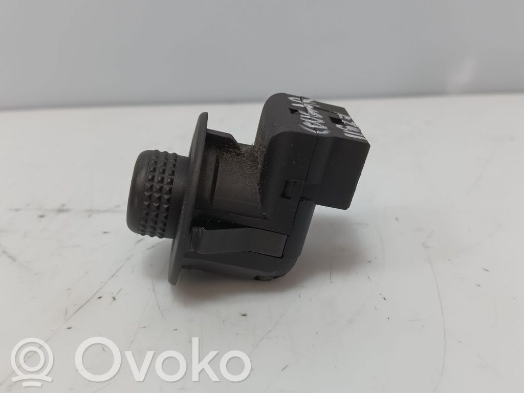 Interruptor del espejo lateral   98BG17B676AB