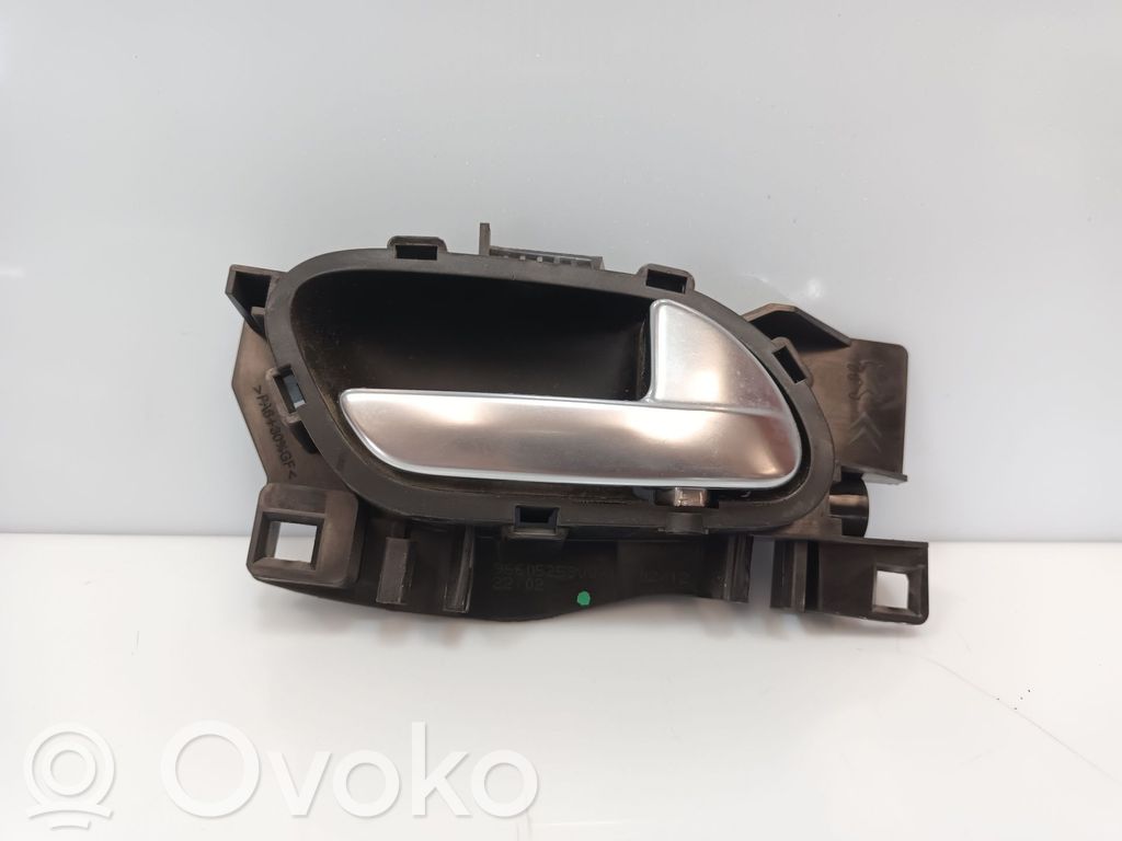 Peugeot 208 I Manecilla interna puerta trasera 