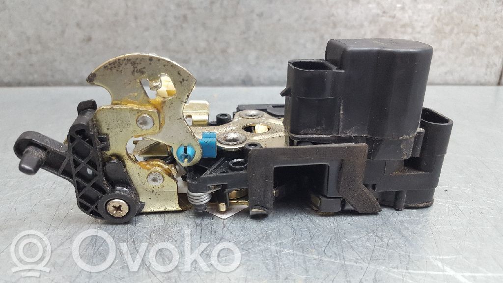 Daewoo Evanda Rear door lock 