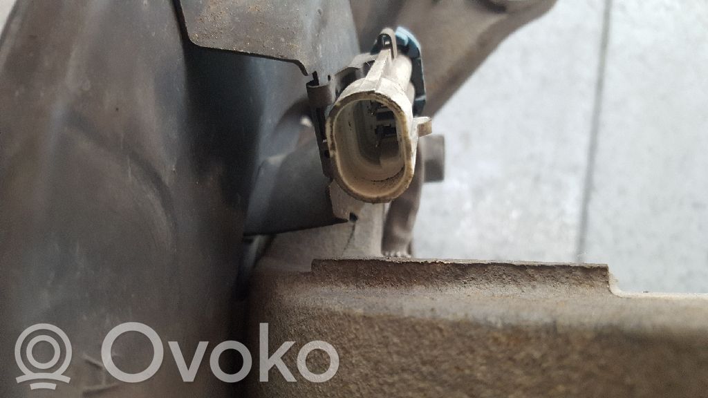 Daewoo Evanda Achsschenkel vorne 