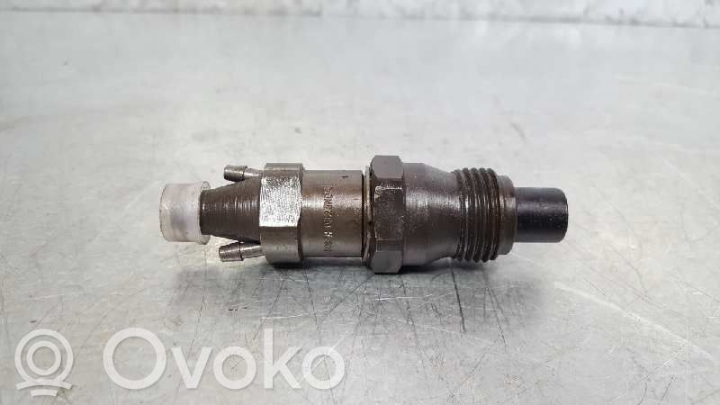 Inyector de combustible   9430030212
