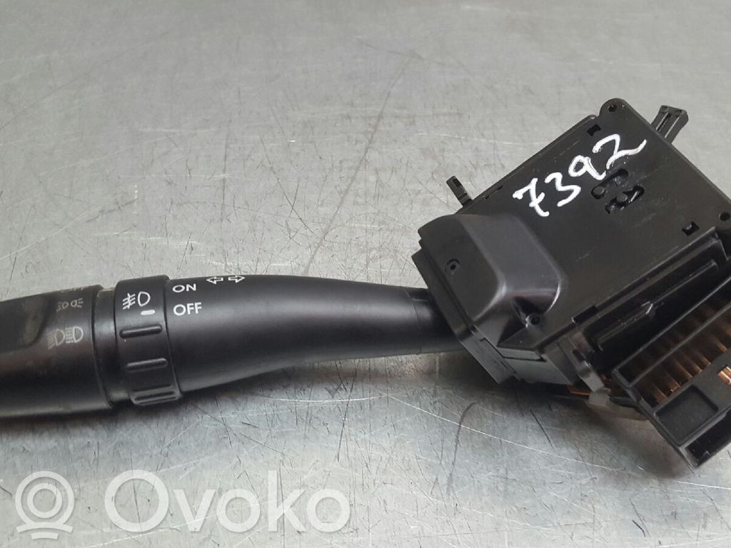 Interruptor de luz   934101F000