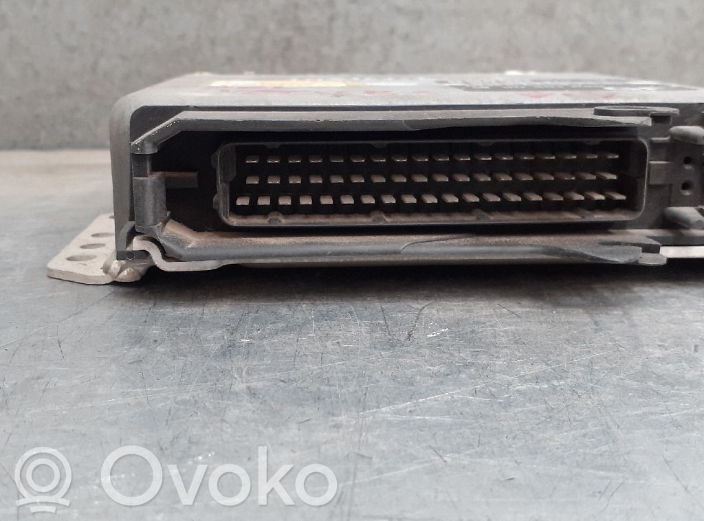 Opel Vectra B Engine control unit/module 