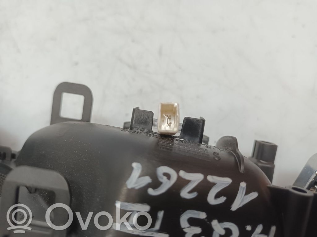 Audi Q3 8U Klamka wewnętrzna drzwi tylnych 