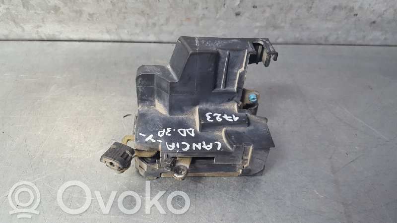 Etuoven lukko   0046759791