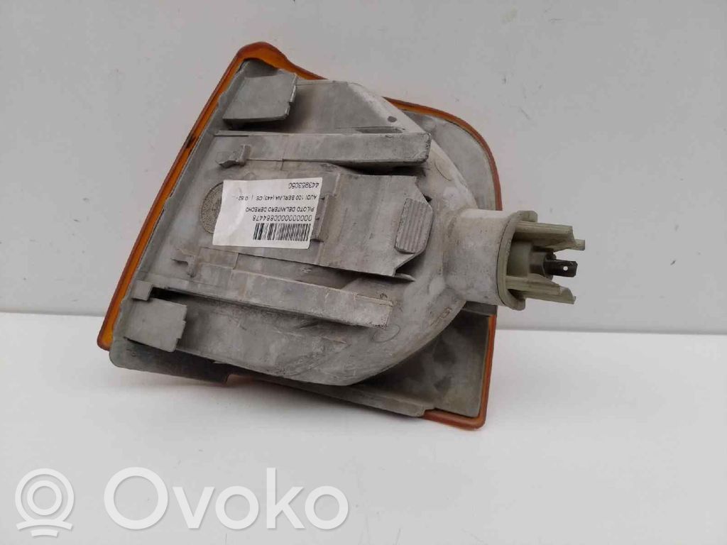 Scheinwerfer   443953050