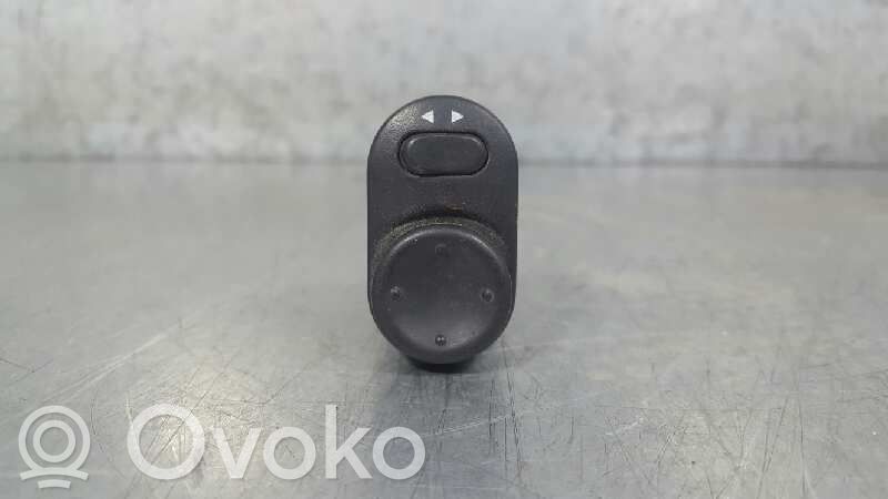 Daewoo Nubira Interruptor del espejo lateral 