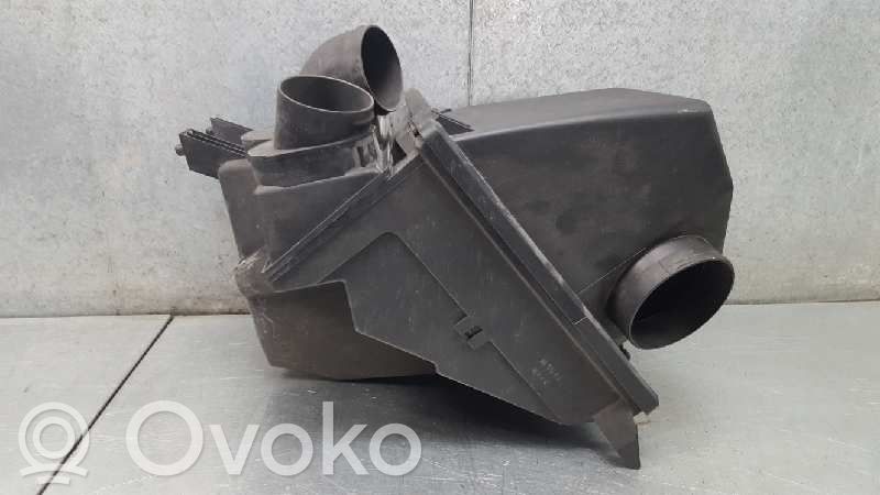 Audi A8 S8 D2 4D Obudowa filtra powietrza 