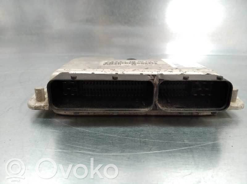Sterownik / Moduł ECU   038906012BB