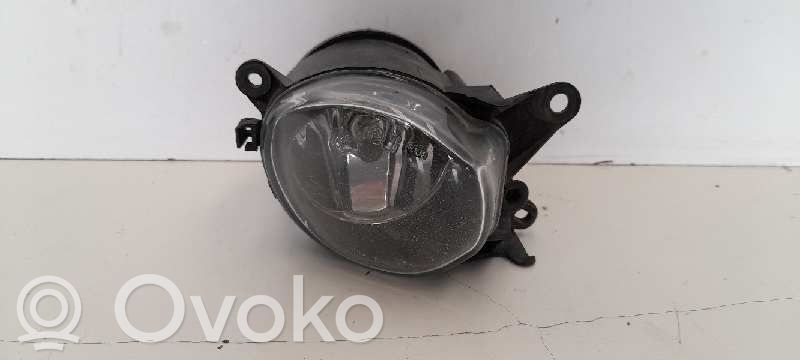 Nebelscheinwerfer vorne   8D0941700B