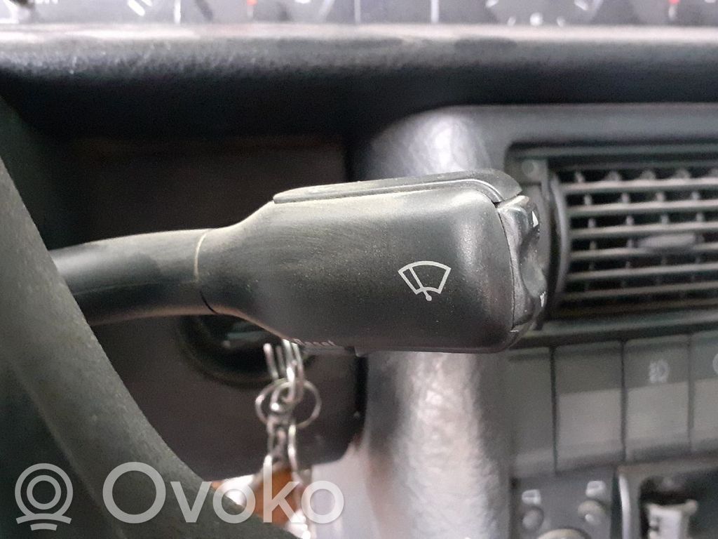 Audi 100 S4 C4 Commodo d'essuie-glace 