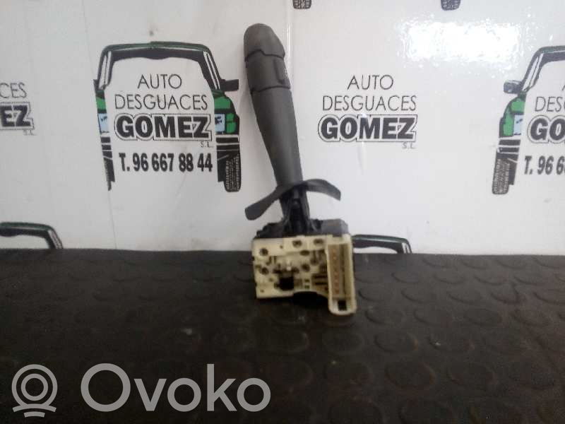 Renault Clio II Palanca de control del limpiaparabrisas 