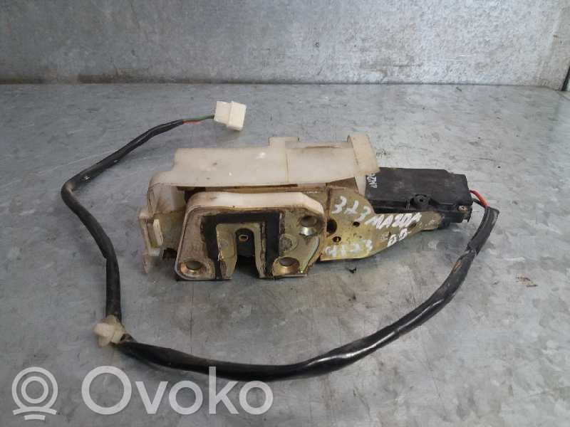 Mazda 323 Priekšpusē slēdzene 